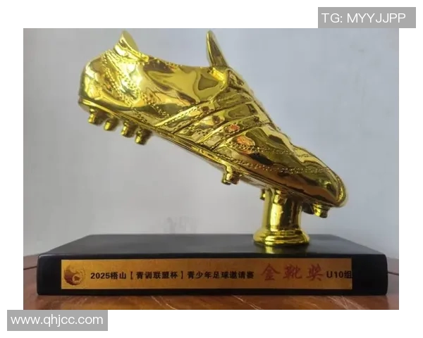 足坛巨星闪耀赛场描绘当代足球偶像的激情与荣耀